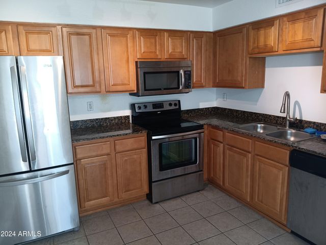 330 S BECK Avenue 209, Tempe, AZ 85281