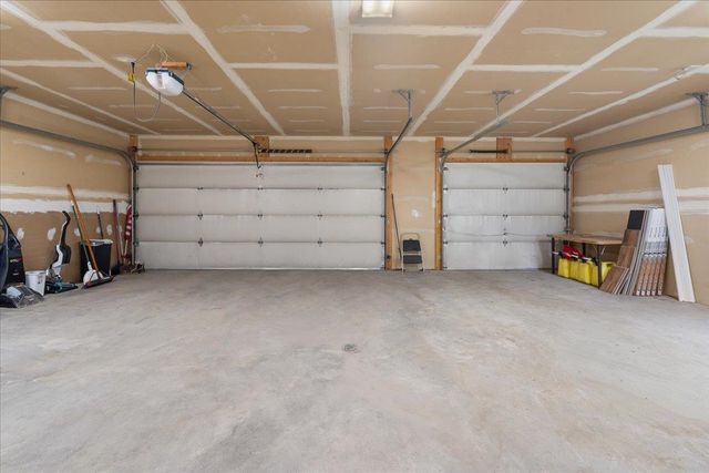 2967 DOUGHCHEE AVENUE, North Pole, AK 99705