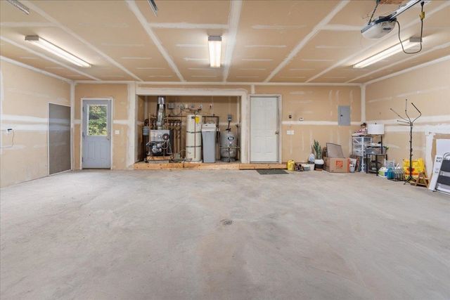 2967 DOUGHCHEE AVENUE, North Pole, AK 99705
