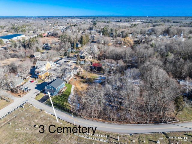 3 Cemetery Road, Greenland, NH 03840