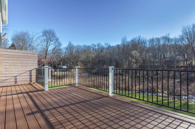 3 Cemetery Road, Greenland, NH 03840