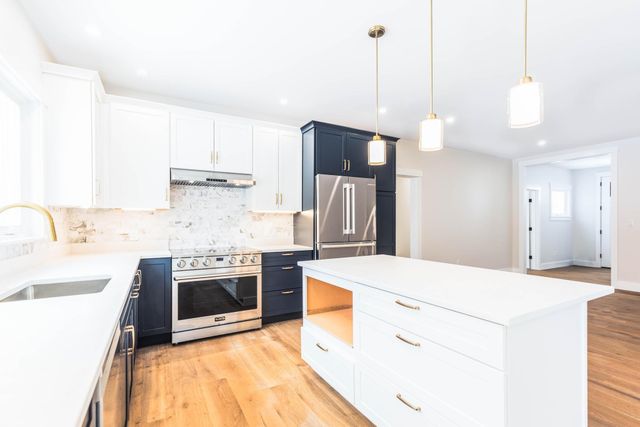 3 Cemetery Road, Greenland, NH 03840