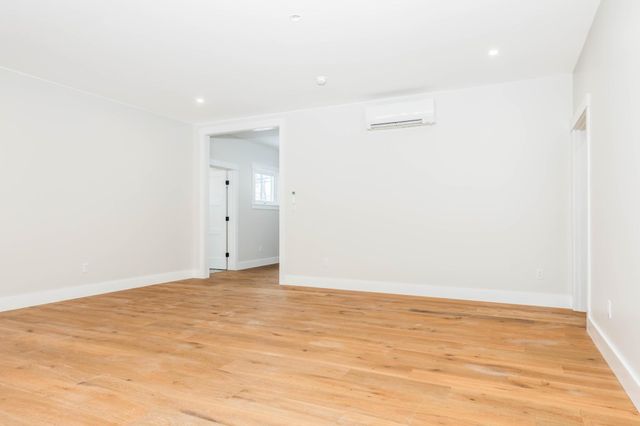 3 Cemetery Road, Greenland, NH 03840