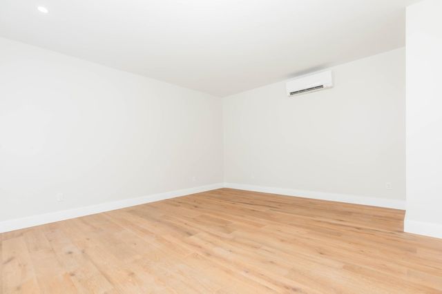 3 Cemetery Road, Greenland, NH 03840