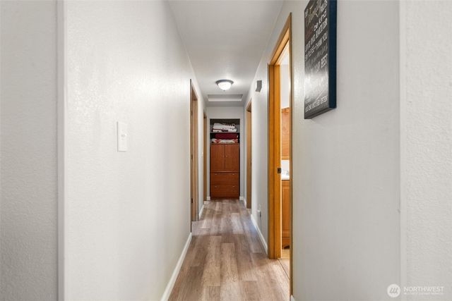 681 E Oak Park Way, Shelton, WA 98584