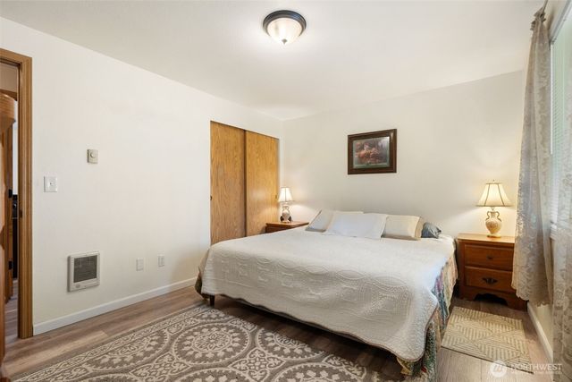 681 E Oak Park Way, Shelton, WA 98584