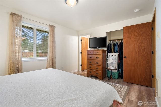 681 E Oak Park Way, Shelton, WA 98584