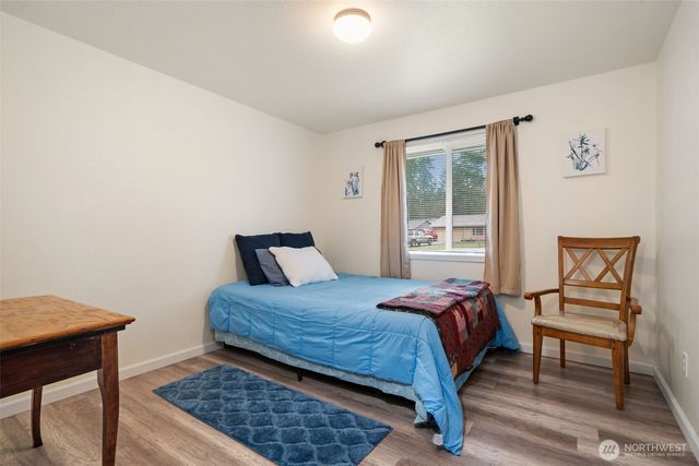 681 E Oak Park Way, Shelton, WA 98584