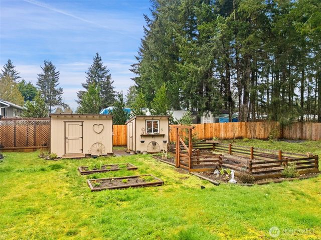681 E Oak Park Way, Shelton, WA 98584