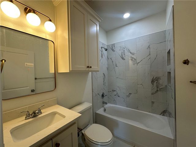 3701 Iverson Drive, Bryan, TX 77803