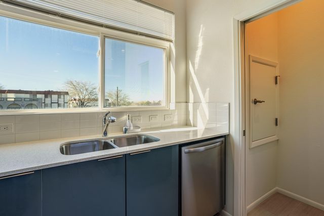 4224 Vida Verde Lane NE, Albuquerque, NM 87109