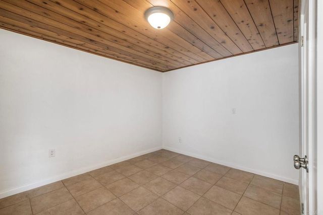 1643 Mesa Verde Dr., Vista, CA 92084