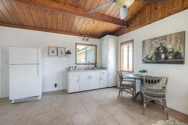 1643 Mesa Verde Dr., Vista, CA 92084