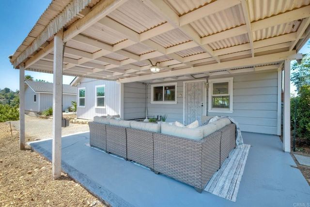 1643 Mesa Verde Dr., Vista, CA 92084