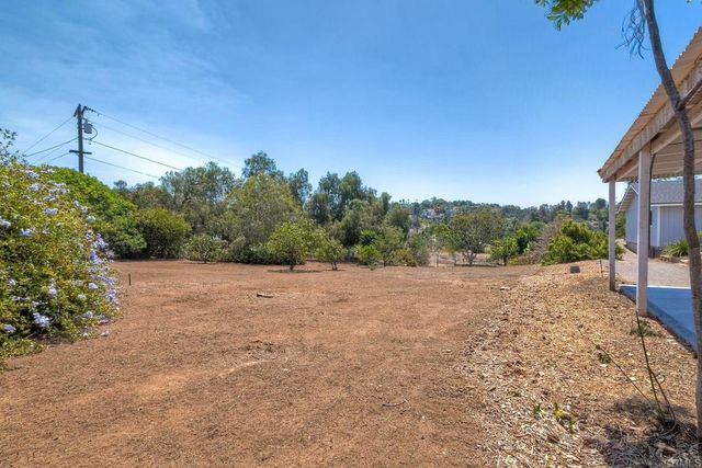 1643 Mesa Verde Dr., Vista, CA 92084