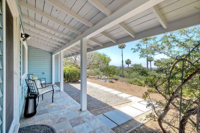 1643 Mesa Verde Dr., Vista, CA 92084