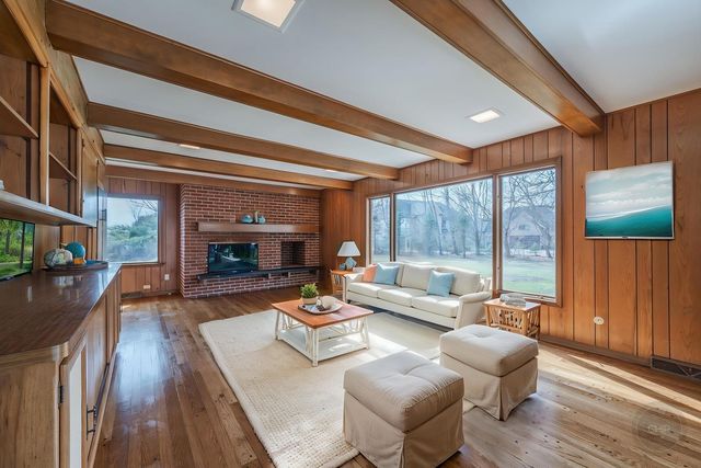 15600 Griswold Springs Road, Plano, IL 60545