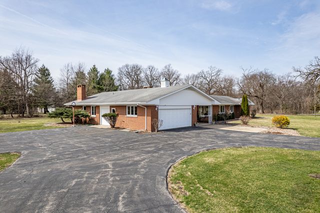 15600 Griswold Springs Road, Plano, IL 60545