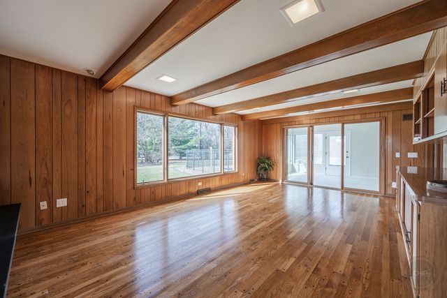 15600 Griswold Springs Road, Plano, IL 60545