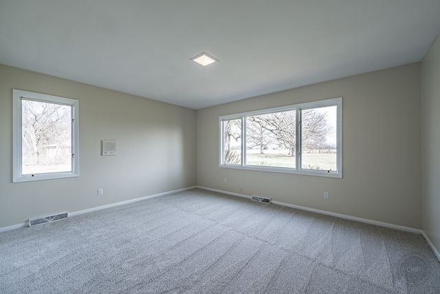 15600 Griswold Springs Road, Plano, IL 60545