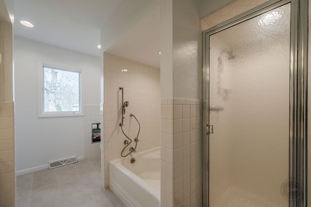 15600 Griswold Springs Road, Plano, IL 60545