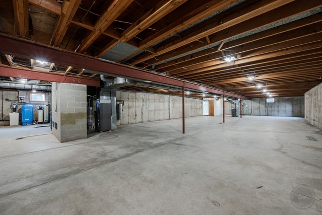 15600 Griswold Springs Road, Plano, IL 60545