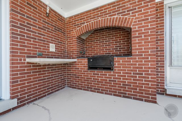 15600 Griswold Springs Road, Plano, IL 60545