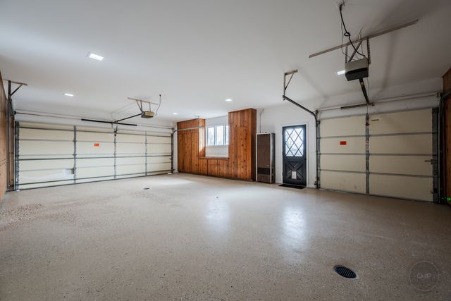 15600 Griswold Springs Road, Plano, IL 60545