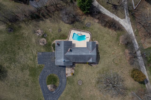 15600 Griswold Springs Road, Plano, IL 60545