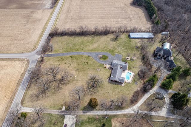 15600 Griswold Springs Road, Plano, IL 60545