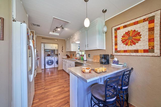 32886 Saint Andrews Drive, Thousand Palms, CA 92276