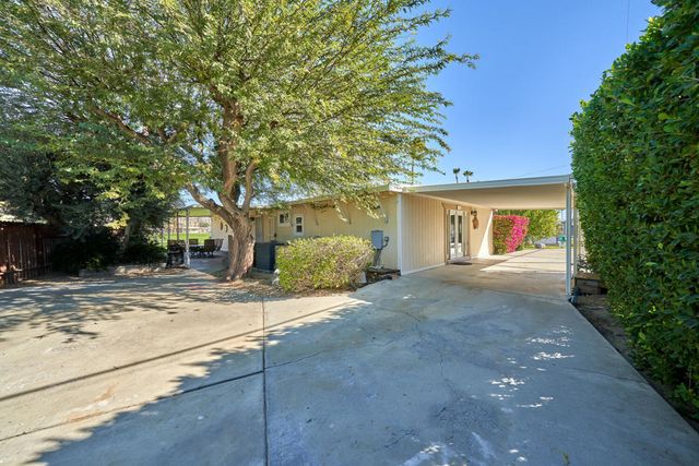 32886 Saint Andrews Drive, Thousand Palms, CA 92276