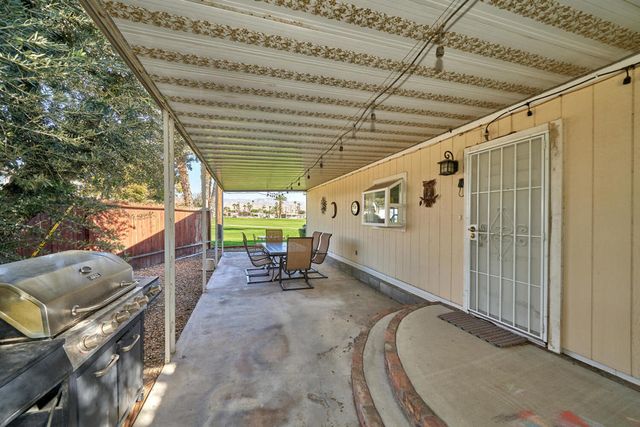 32886 Saint Andrews Drive, Thousand Palms, CA 92276