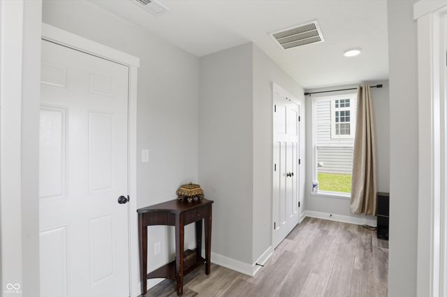 8415 Hidden Meadow Pass, Mccordsville, IN 46055