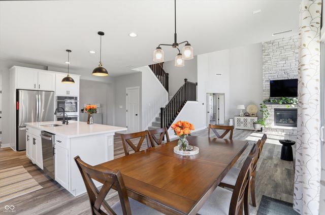 8415 Hidden Meadow Pass, Mccordsville, IN 46055