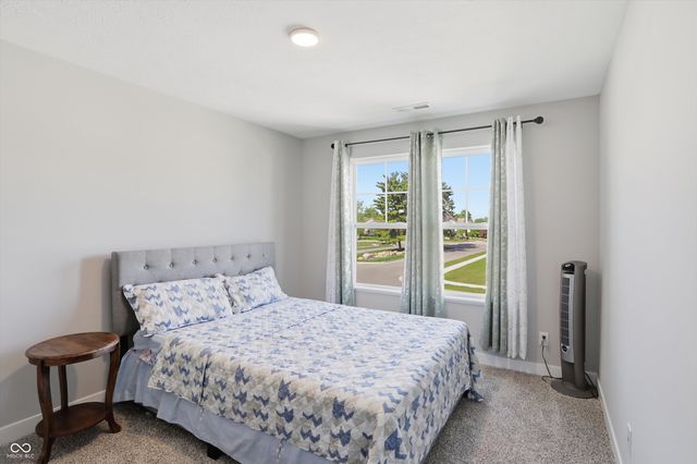 8415 Hidden Meadow Pass, Mccordsville, IN 46055