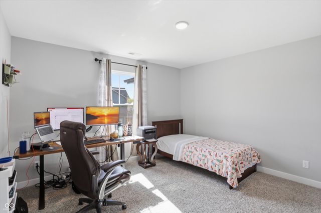 8415 Hidden Meadow Pass, Mccordsville, IN 46055