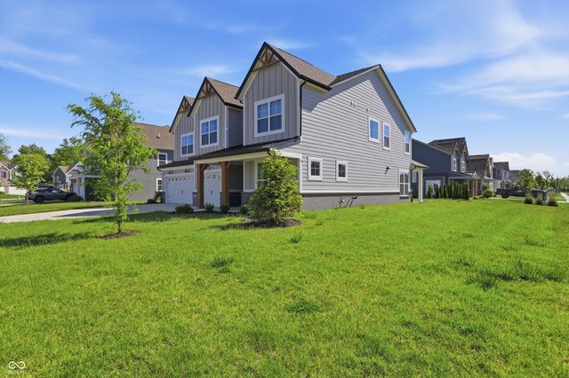 8415 Hidden Meadow Pass, Mccordsville, IN 46055