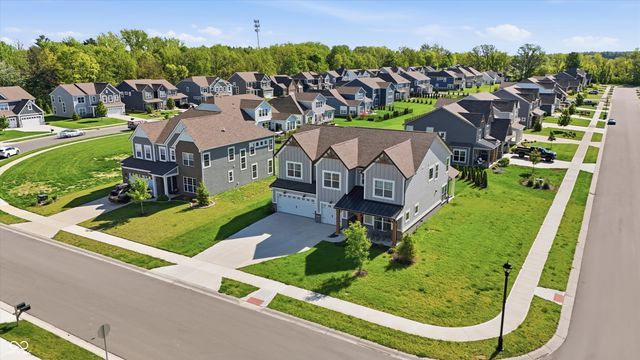 8415 Hidden Meadow Pass, Mccordsville, IN 46055