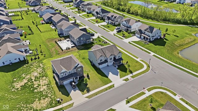 8415 Hidden Meadow Pass, Mccordsville, IN 46055