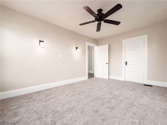 618 Locust Avenue, Zanesville, OH 43701