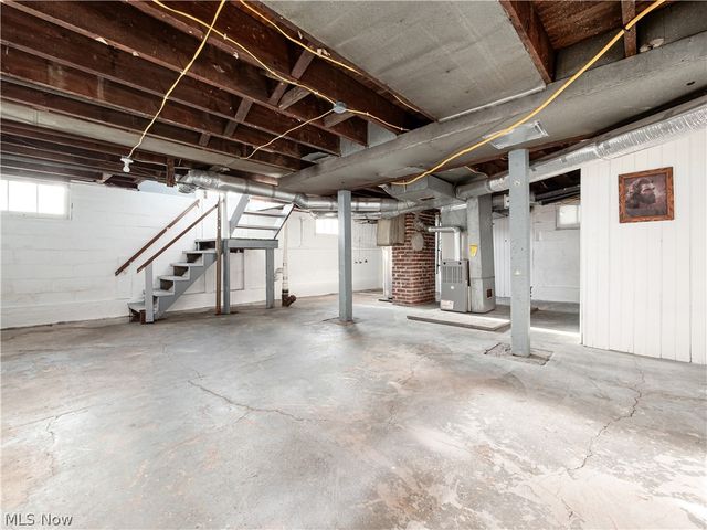 618 Locust Avenue, Zanesville, OH 43701