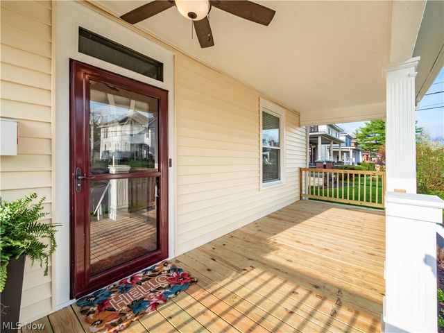 618 Locust Avenue, Zanesville, OH 43701