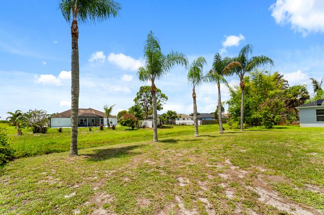 292 SW Janice Avenue, Port St. Lucie, Port St Lucie, FL 34953