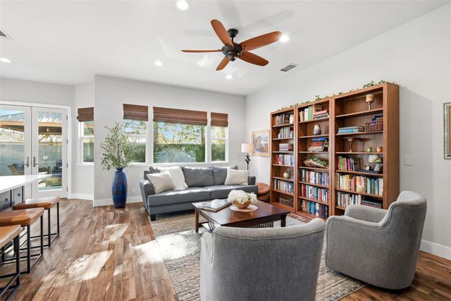 2934 Tilbury Way, Roseville, CA 95661