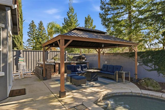 2934 Tilbury Way, Roseville, CA 95661