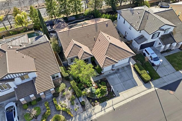 2934 Tilbury Way, Roseville, CA 95661