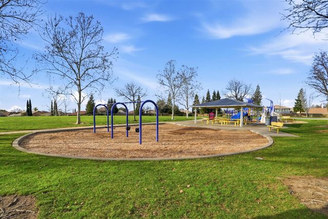 2934 Tilbury Way, Roseville, CA 95661