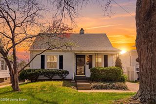 1054 Oakwood Ave, Louisville, KY 40215