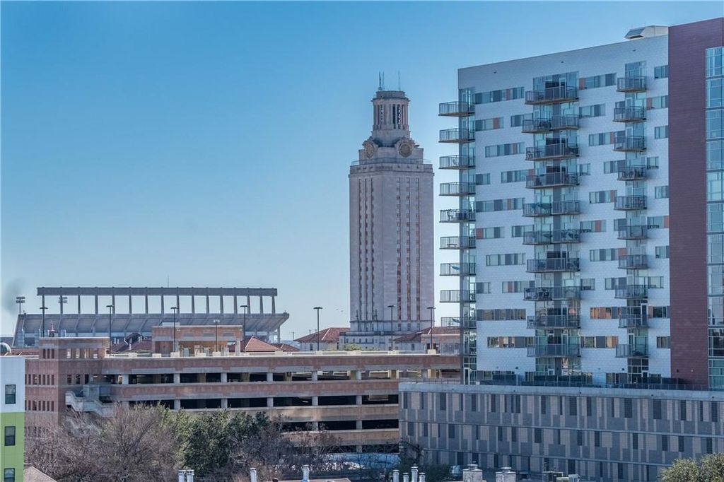 711 W 26th ST 703, Austin, TX 78705